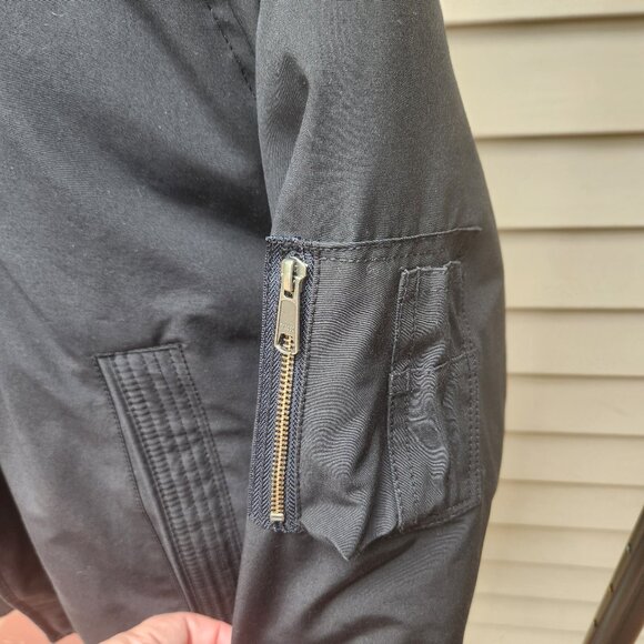 GAP Men's Primaloft Black Down Alternative Coat Hooded Zip-Up - Picture 9 of 16